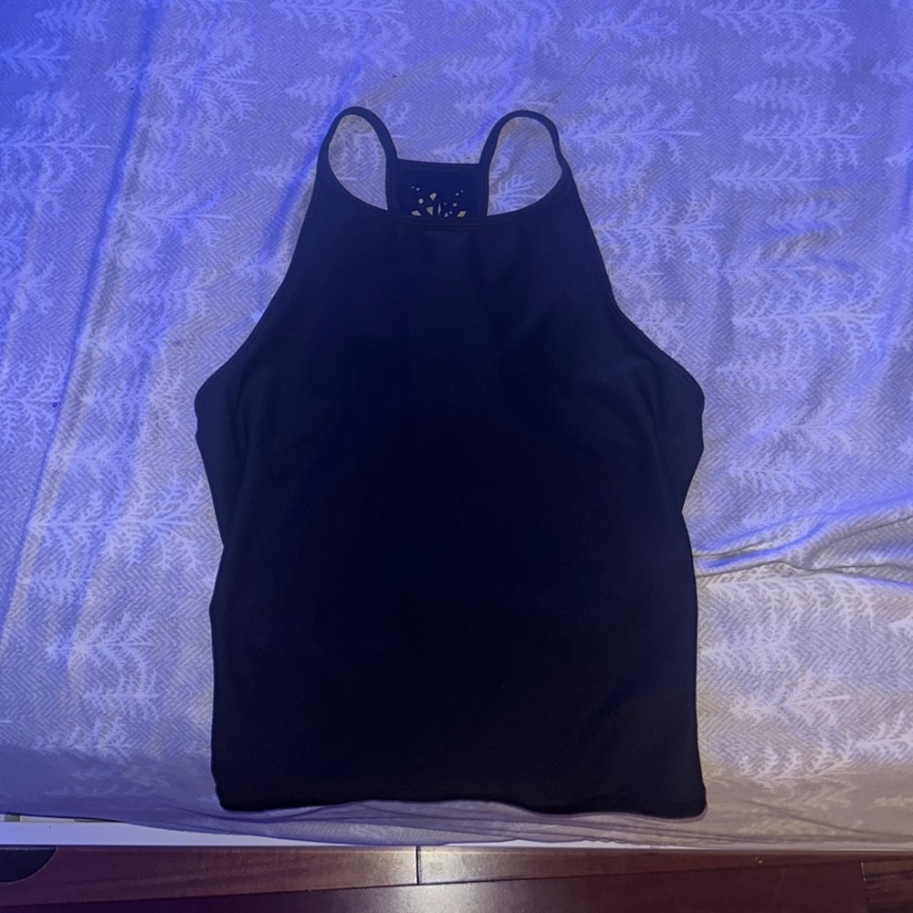 workout tank top